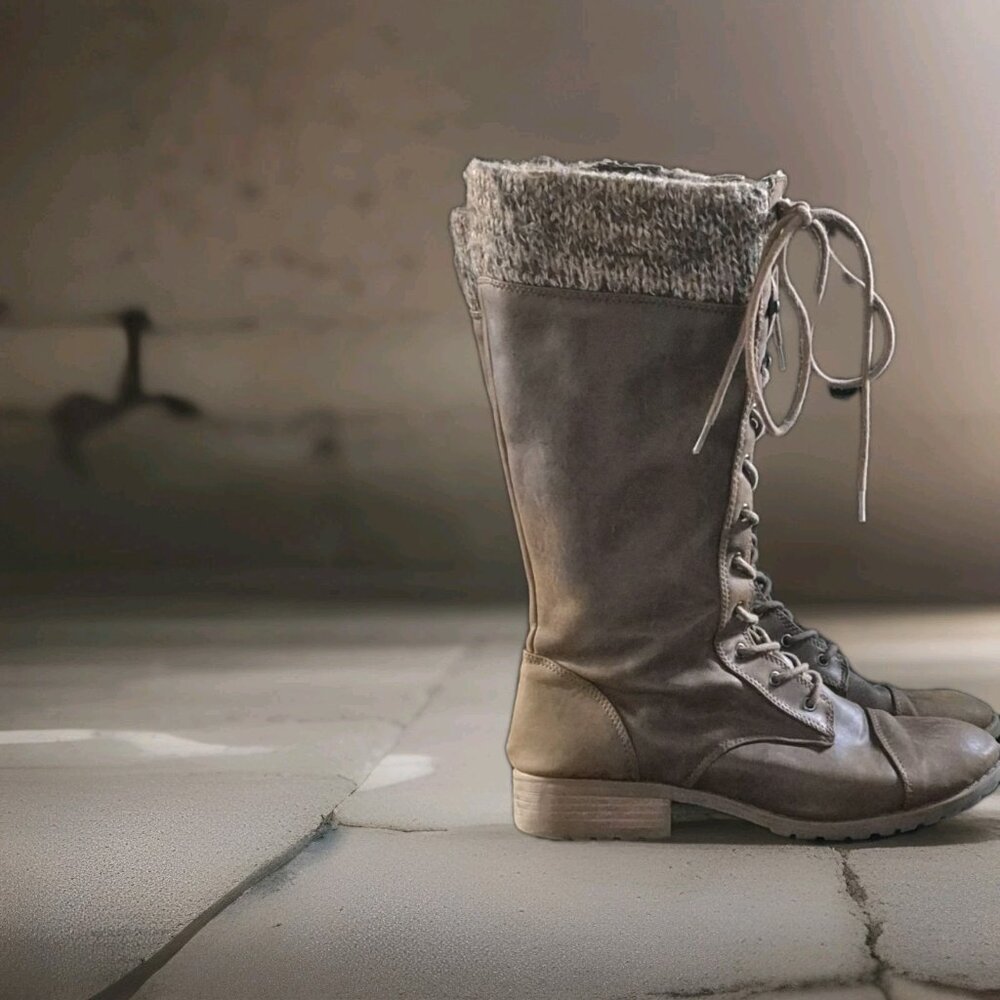 Route 66 Juniors Hailee  Knee-High Fashion Boot Women's Size 8.5
